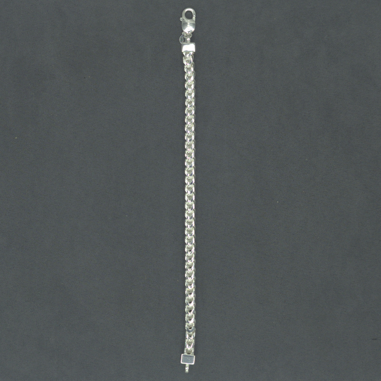 2_Box_Bracelet_Silver88